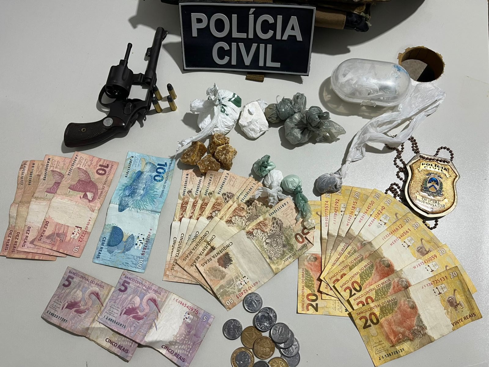 Pol&iacute;cia Civil do Tocantins prende irm&atilde;os integrantes de organiza&ccedil;&atilde;o criminosa em Miracema. Um deles mandou matar ex-namorada no in&iacute;cio do m&ecirc;s 