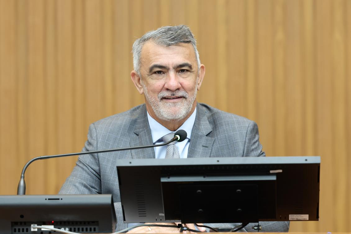 Projeto de Am&eacute;lio Cayres que amplia busca por crian&ccedil;as desaparecidas &eacute; aprovado na Assembleia